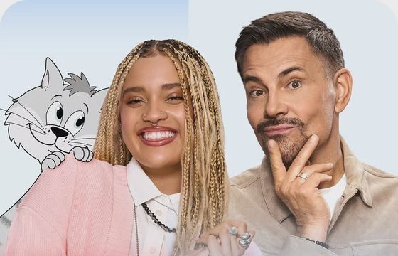 Krzysztof Ibisz obok Sary James w nowej reklamie PKO BP. "Puszczenie oka do dorosłych"