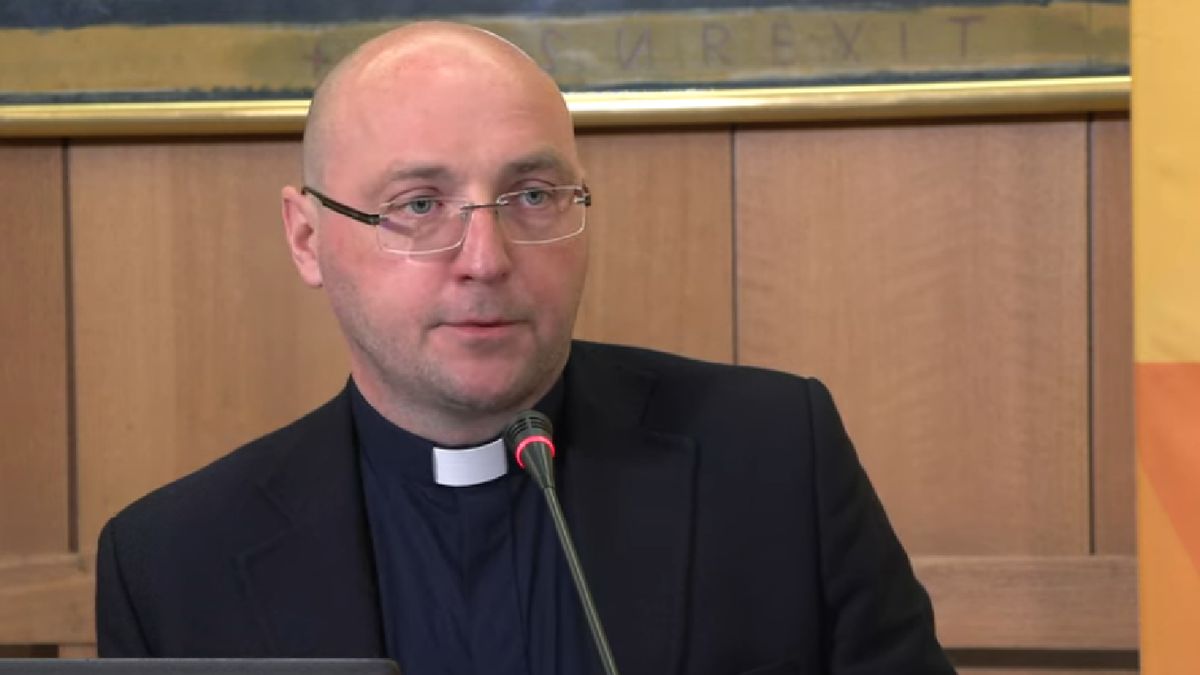 Ks. Piotr Studnicki podał najnowsze dane o wykorzystaniu seksualnym nieletnich