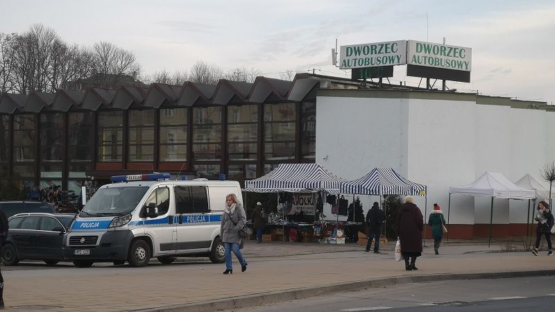 Dworzec autobusowy przy al. Tysiąclecia