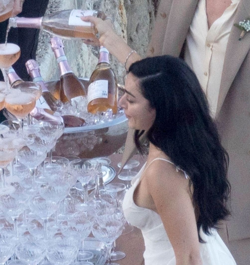 Drugi ślub Charli XCX i George'a Daniela