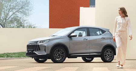 Jetour X50 to nowy SUV za 76 900 zł. Nie chcesz się nim rozbić