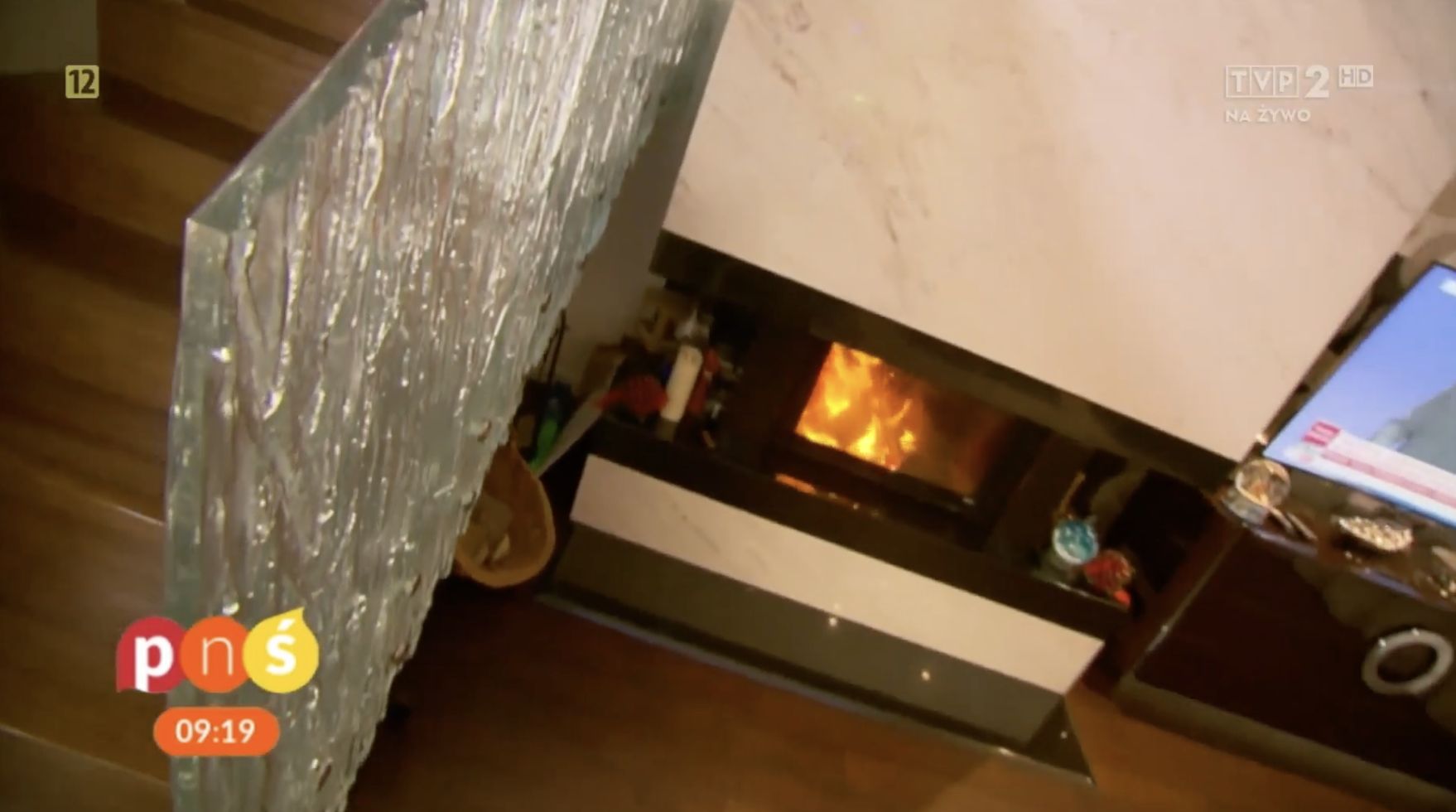 Kominek w salonie Zenka Martyniuka