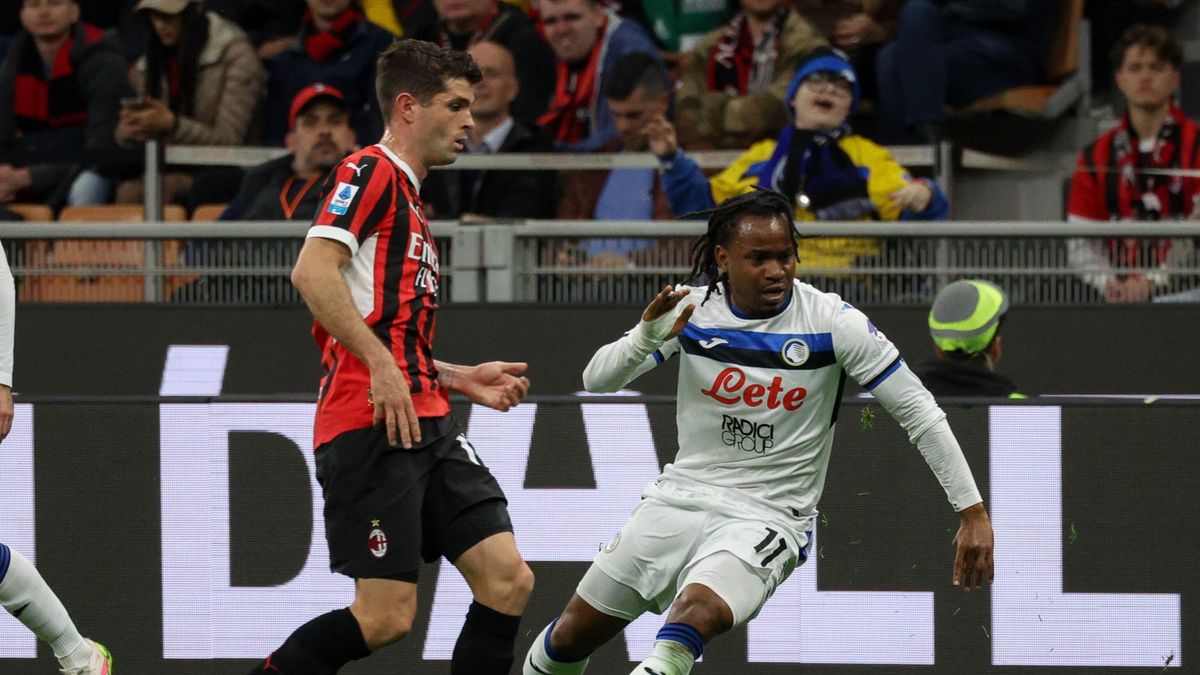 PAP/EPA / Roberto Bregani / Mecz Serie A: AC Milan - Atalanta BC