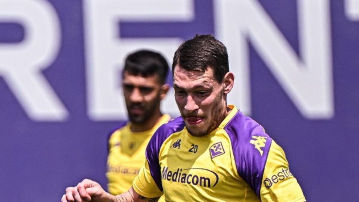 Instagram / ACF Fiorentina / Andrea Belotti w barwach ACF Fiorentiny