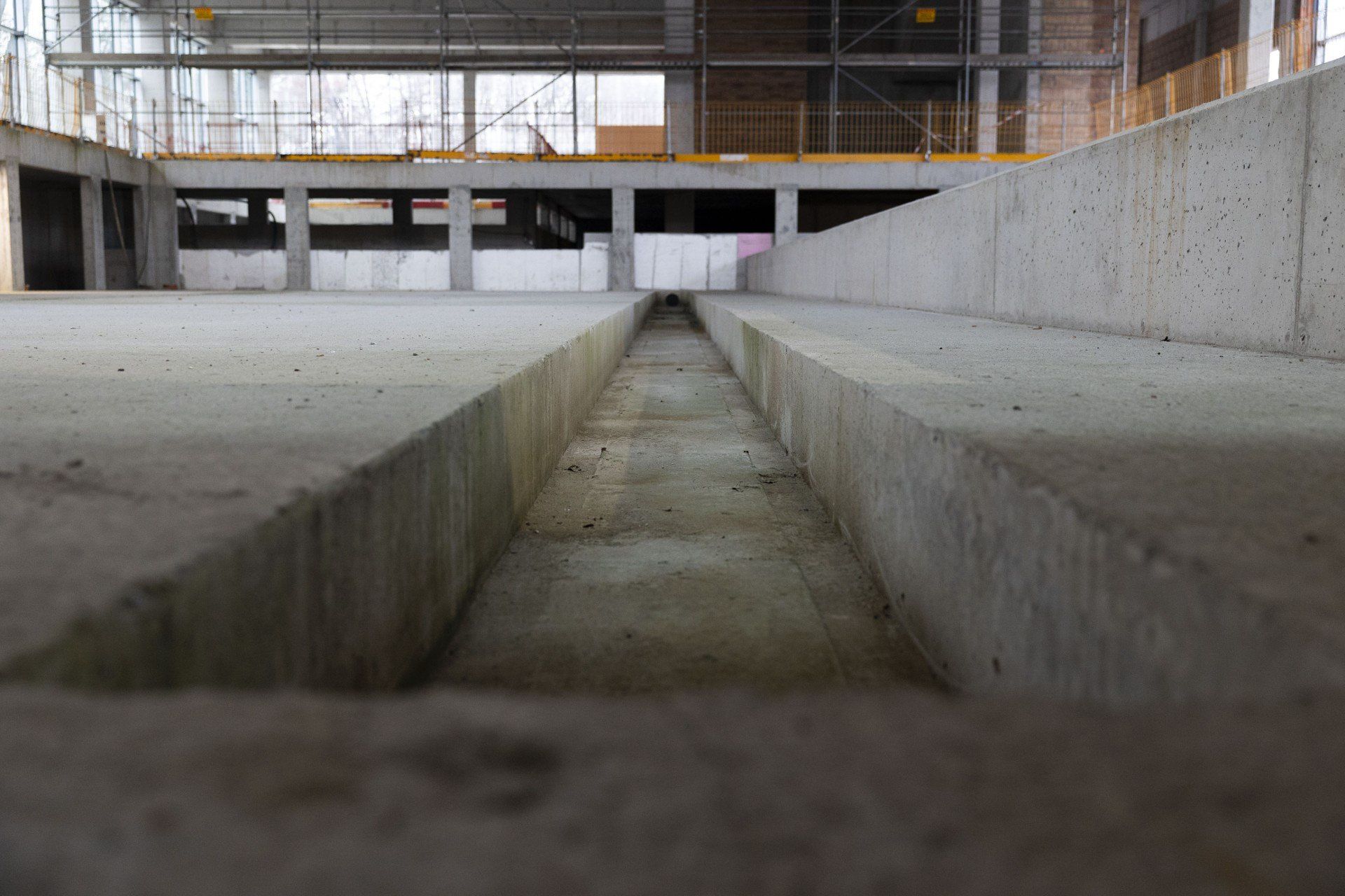 Budowa centrum sportowego w Krakowie przy ul. Mackiewicza