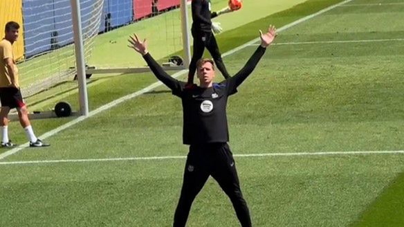 Twitter / FC Barcelona / Wojciech Szczęsny po zdobyciu bramki