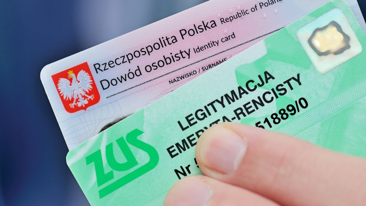 Legitymacja emeryta. Wielu nie docenia, jakie daje możliwości