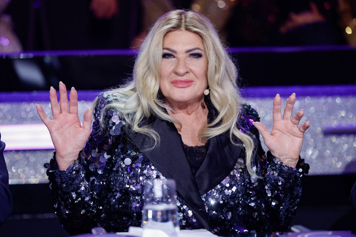 Beata Kozidrak zakłada perukę. "To bardzo trudne"