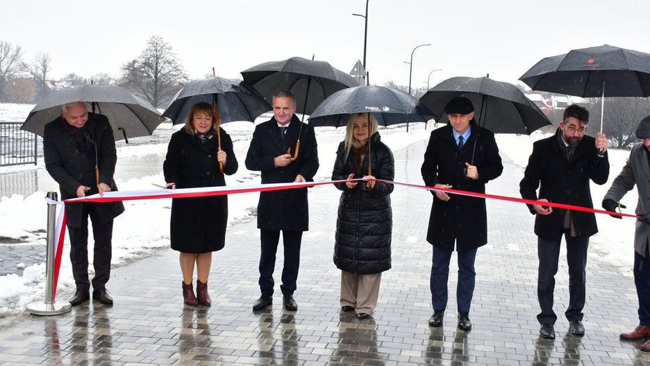 Uroczyste otwarcie nowych dróg w Osiedlu Nadstawna