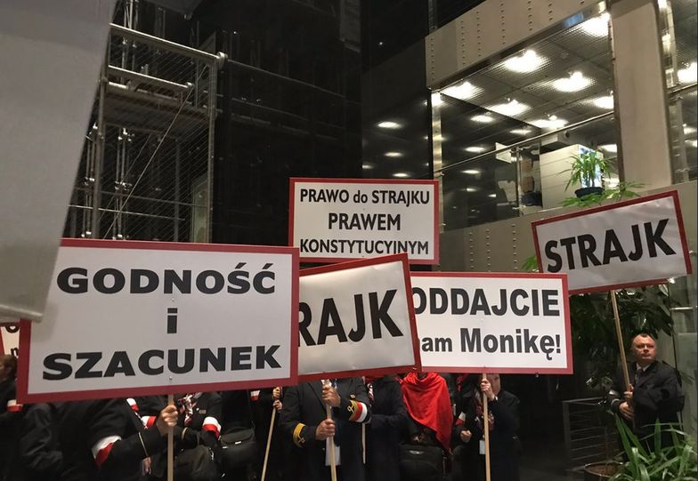 PIP zajmie się m.in. ostatnmimi zwolnieniami w LOT