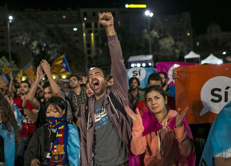 W zamieszkach w trakcie referendum w Katalonii ucierpiało niemal 1000 osób.