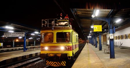Ruch pociągów elektrycznych między Poznaniem a Ostrowem wznowiony