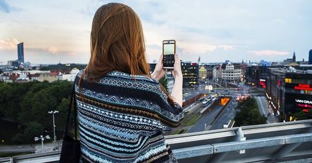 Jak odnaleźć zagubiony telefon w mieście? Kilka praktycznych wskazówek