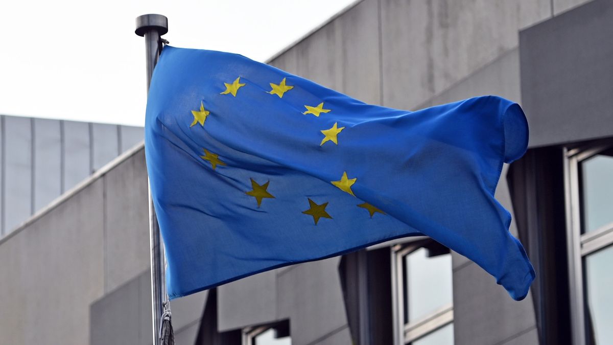 Energetyka czeka na olbrzymie pieniądze z UE. Walka będzie zacięta