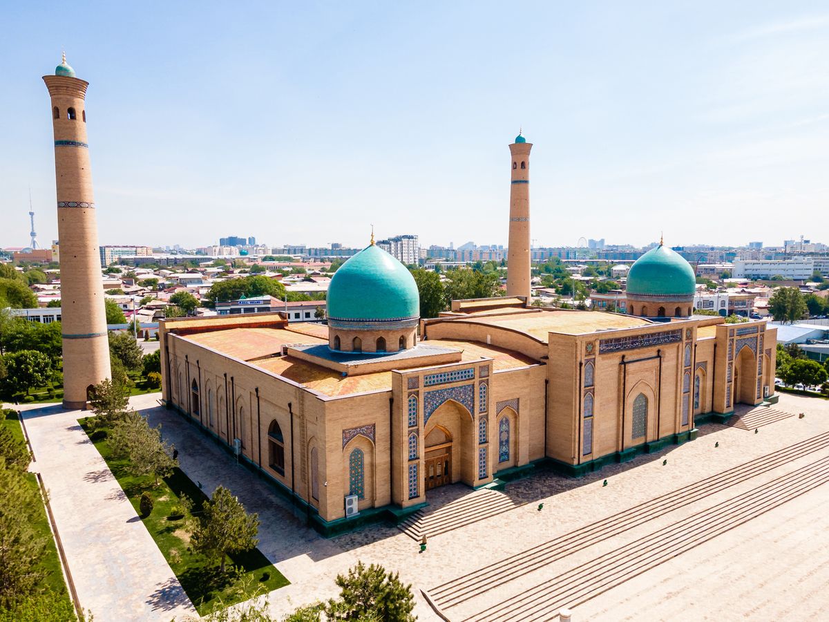 Khazrati Imam Mosque w stolicy Uzbekistanu (fot: Adobe Stock)