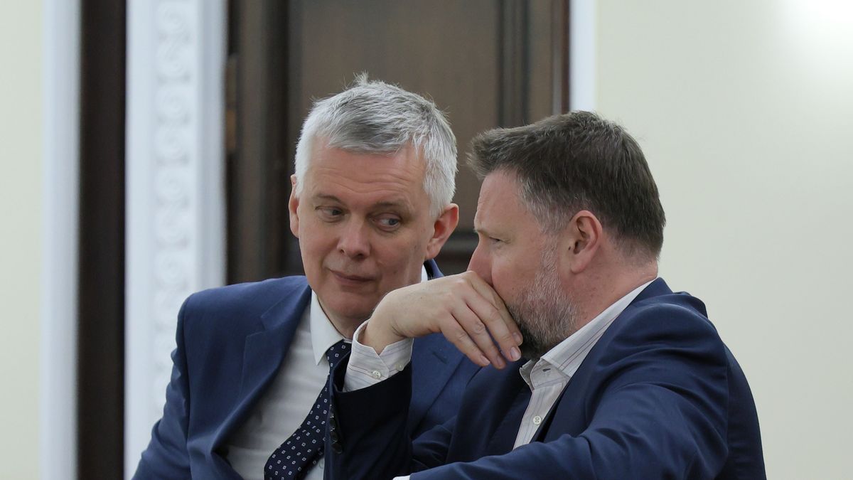 Giganci dorzucą się do budowy schronów? Taki plan ma MSWiA