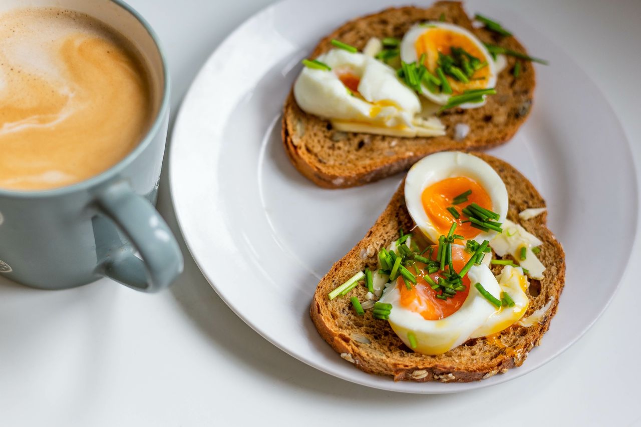 Sandwiches with yak? That's a good idea for breakfast.