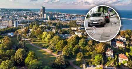 Urządzili sobie prywatny parking na chodniku. Miasto interweniuje