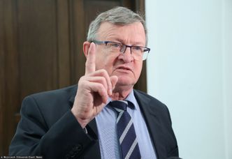 800 plus przed wyborami? Poseł klubu PiS mówi o progach dochodowych