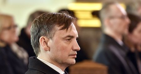 Zbigniew Ziobro przejdzie kolejną operację. "Musi się udać"