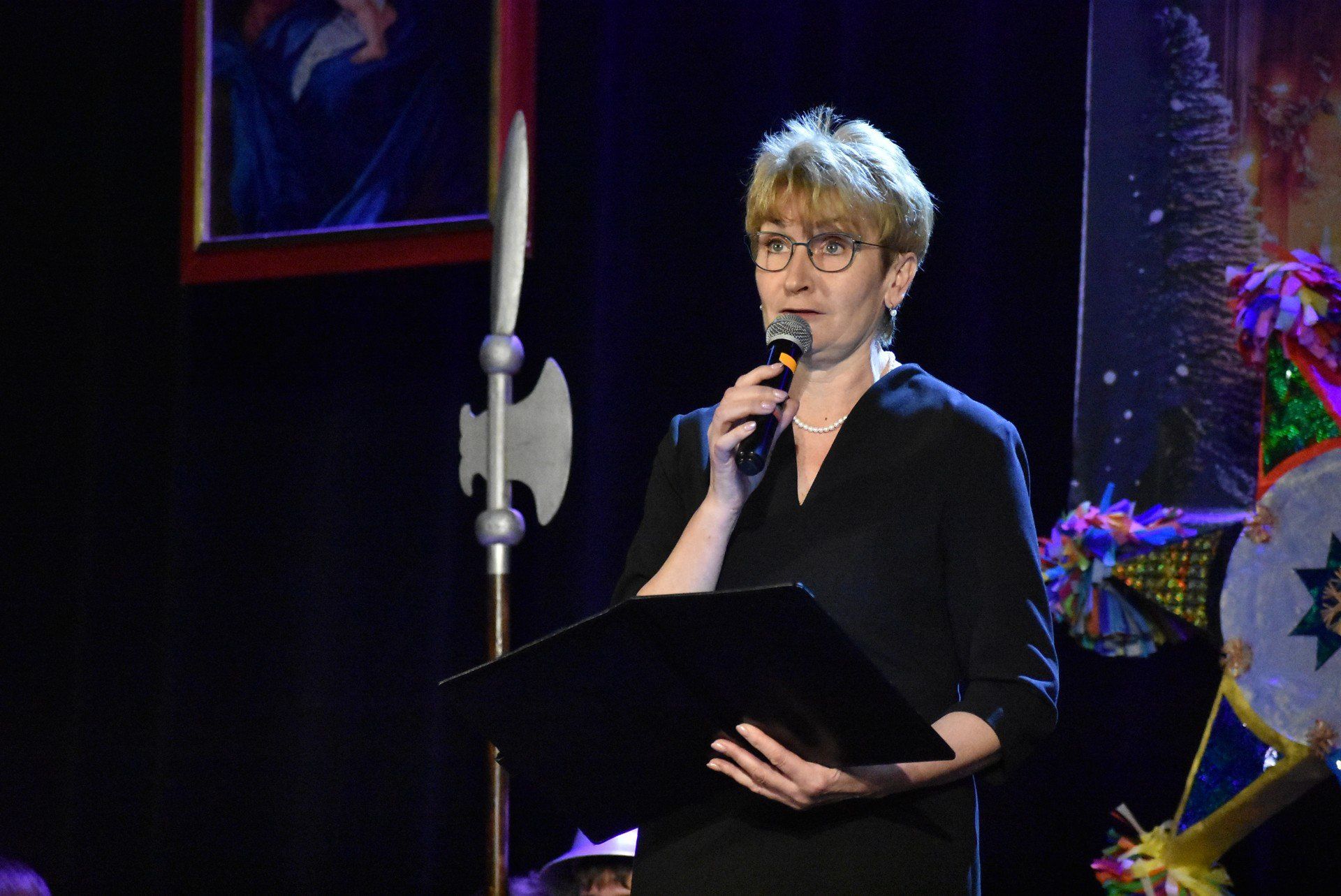 Uczniowie Szkoły Muzycznej w Żębocinie kolędowali i zbierali pieniądze na budowę sali gimnastycznej