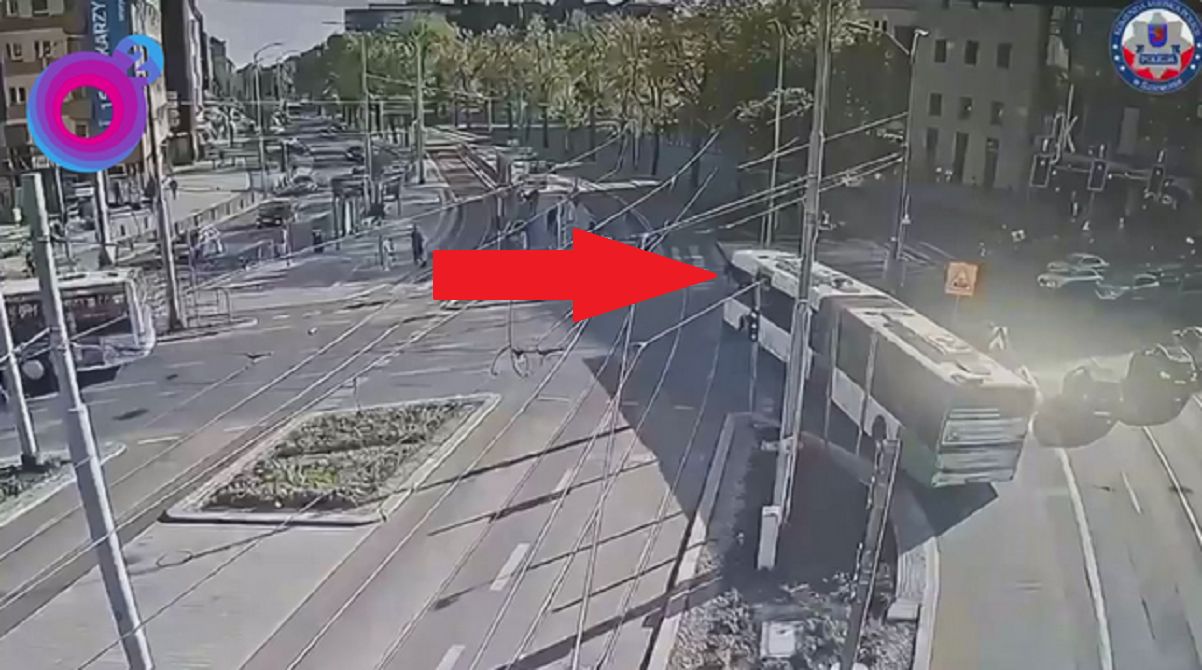 Sceny w Szczecinie. Nagrano kierowcę autobusu. Blisko dramatu