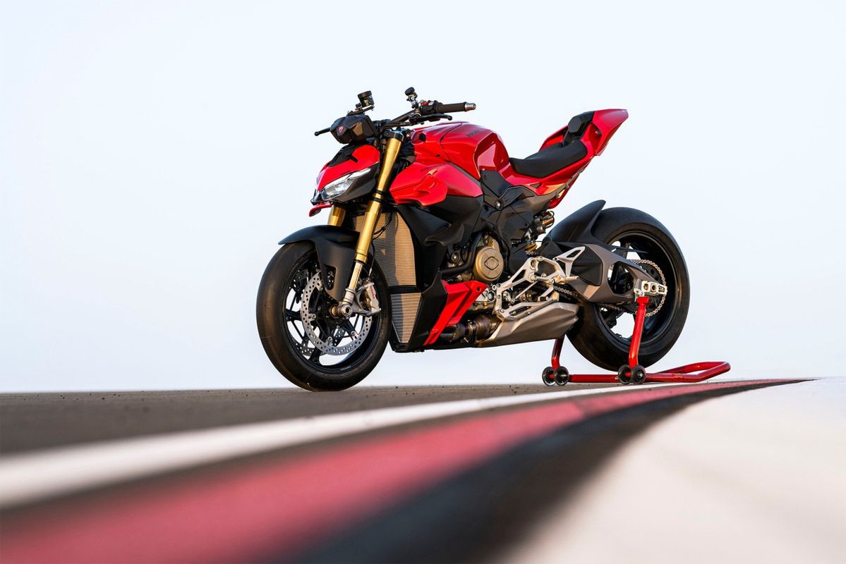 Ducati Streetfighter V4 