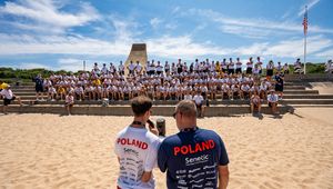 Niemal 70 Fiatów 126p dotarło do celu. Charytatywna akcja przyniosła już prawie 1 mln zł
