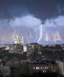 Ostrzeżenie pogodowe na weekend. Będą burze i silny wiatr