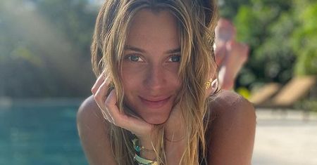 Wrzuciła nagranie z ogrodu. Pokazała się w bikini z wiązaniem