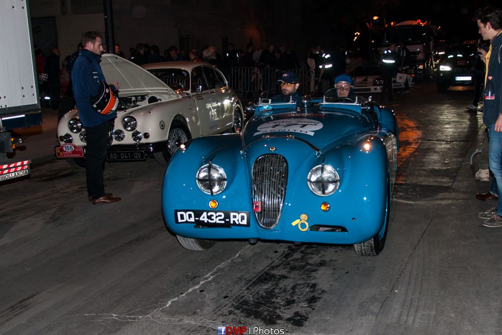 Jaguar XK120 Pełna rozdzielczość