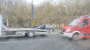 Czołówka z latarnią w Łodzi i druga kolizja w pobliżu