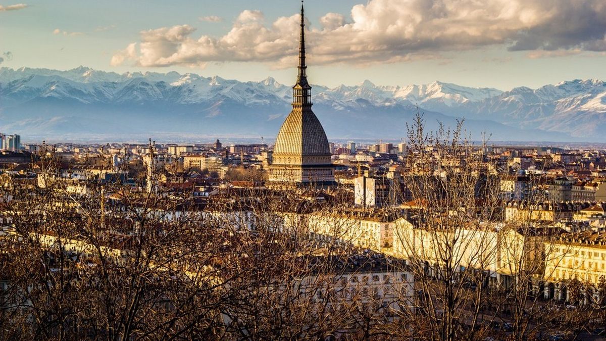 Samolot z Krakowa do Turynu będzie latał trzy razy w tygodniu