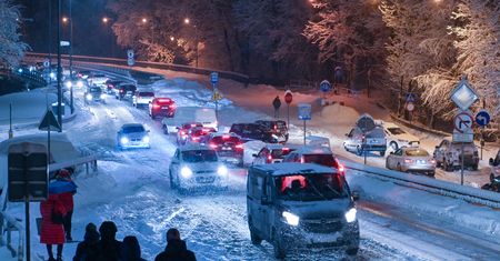 Paraliż na zakopiance. Gigantyczne korki, droga zablokowana
