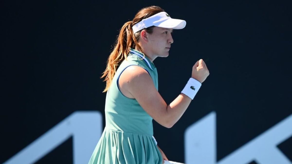 Instagram / Lulu Sun / Lulu Sun w czasie meczu tenisowego