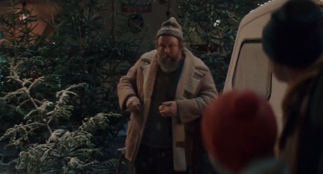 Idealna choinka w bożonarodzeniowym spocie McDonald’s (wideo)