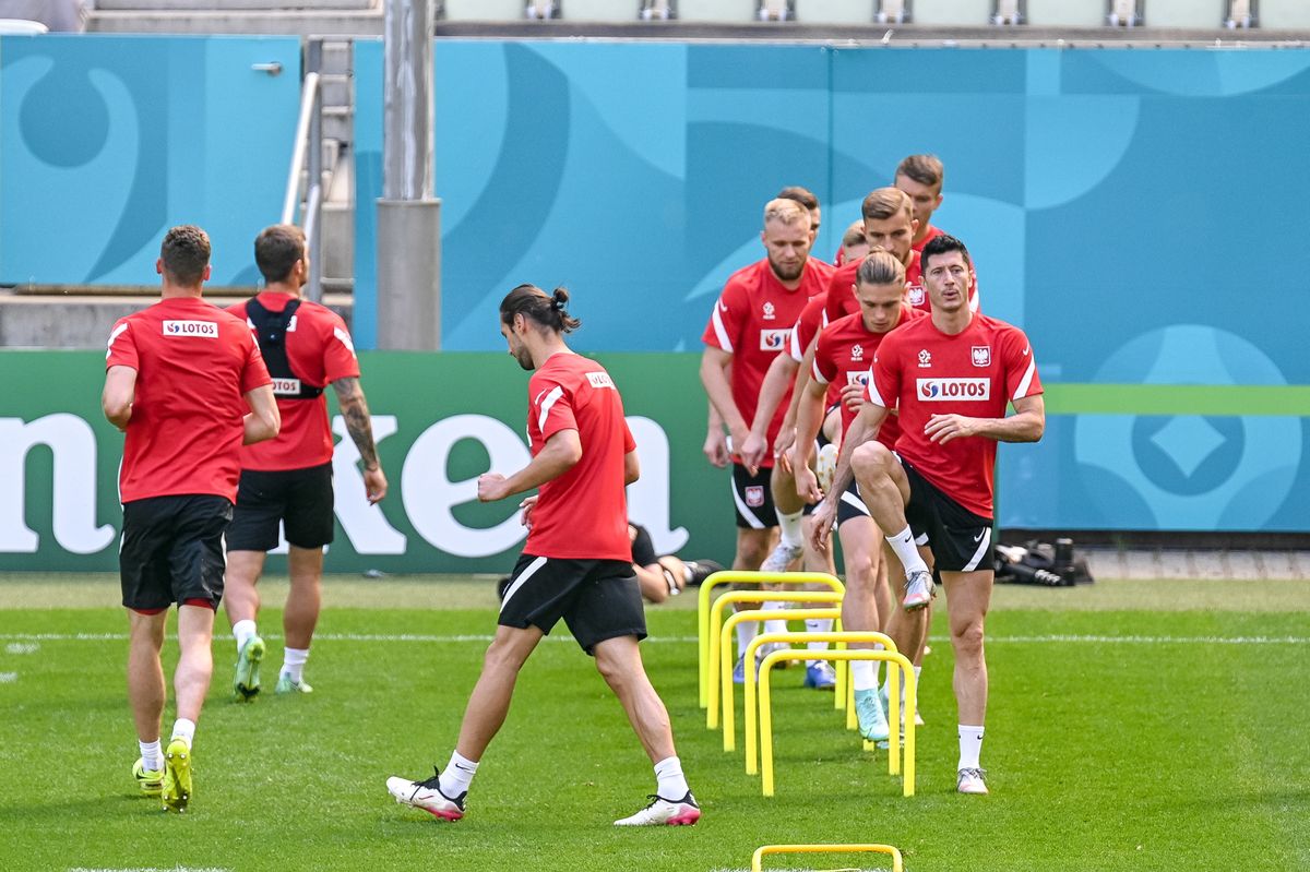 Euro 2020. Polska - Szwecja w strefie kibica. Gdzie oglądać mecz we Wrocławiu? 