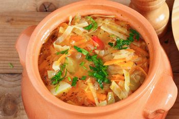 Zalewam kapustę i duszę. Jest tak smaczna, że może być daniem głównym