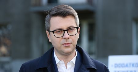 "Brakuje 3 mln zł". PiS odpowiada na zarzuty