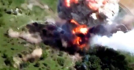 Gigantyczna eksplozja rosyjskich 2S19 Msta-S. "Polowanie na cele wroga trwa"