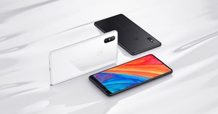 Xiaomi Mi MIX 2S oficjalnie. Wygląda jak poprzednik, ale wprowadzono sporo nowości