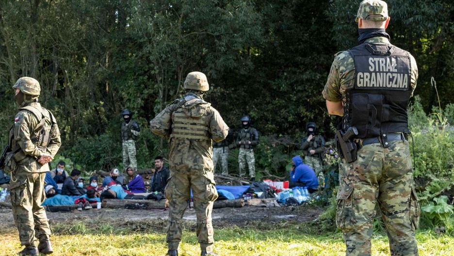 W okolicy Usnarza Górnego Straż Graniczna blokuje dostęp do koczowiska migrantów