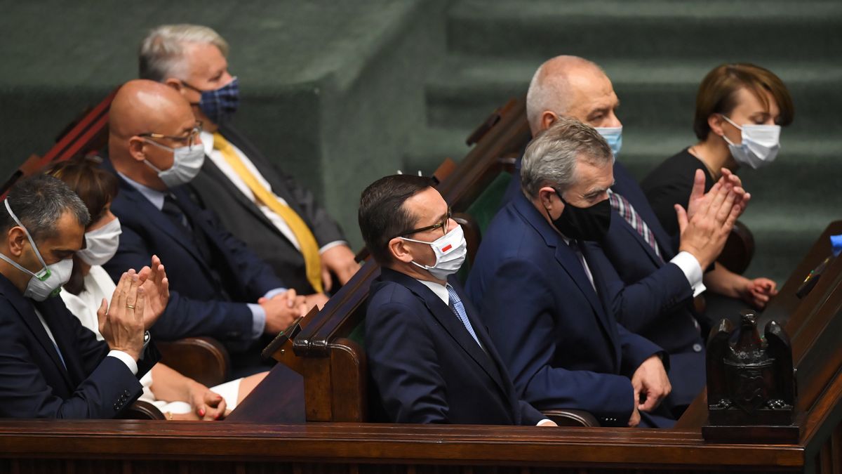 W 2020 roku polska gospodarka się skurczy.