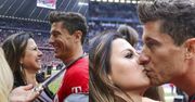 Lewandowska całuje męża po meczu (ZDJĘCIA)