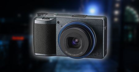 Ricoh GR IIIx Urban – uznany kompakt w nowym kolorze i z nowymi funkcjami