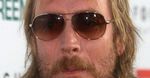 Rhys Ifans nie ma nic wspólnego z Bondem