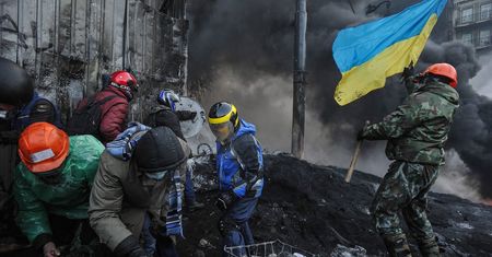 Zamieszki na Ukrainie. Milicjanci opuścili Ukraiński Dom, a opozycja chce wyborów prezydenckich