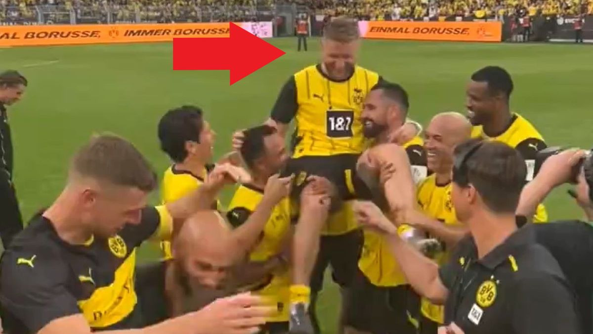 Twitter / Borussia Dortmund / Piszczek i Błaszczykowski podrzucani po pożegnalnym meczu