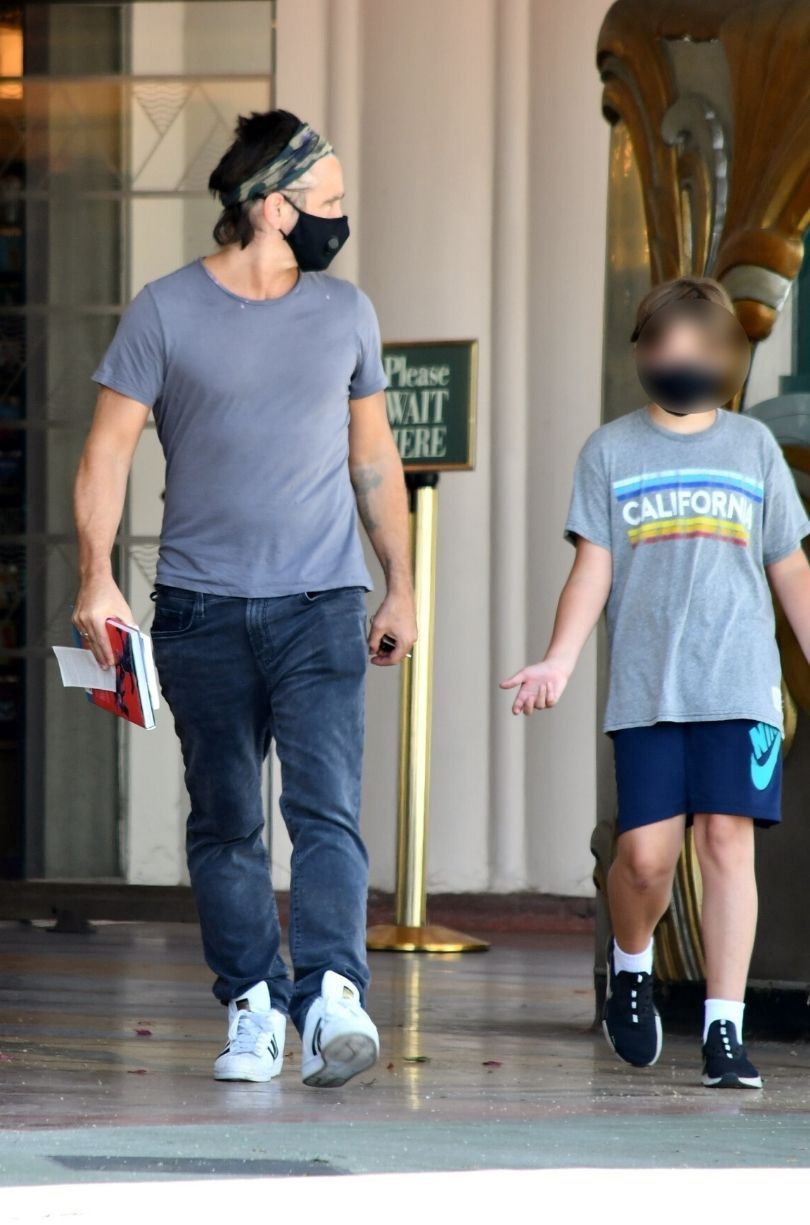 Colin Farrell zabrał Henry'ego Tadeusza do księgarni