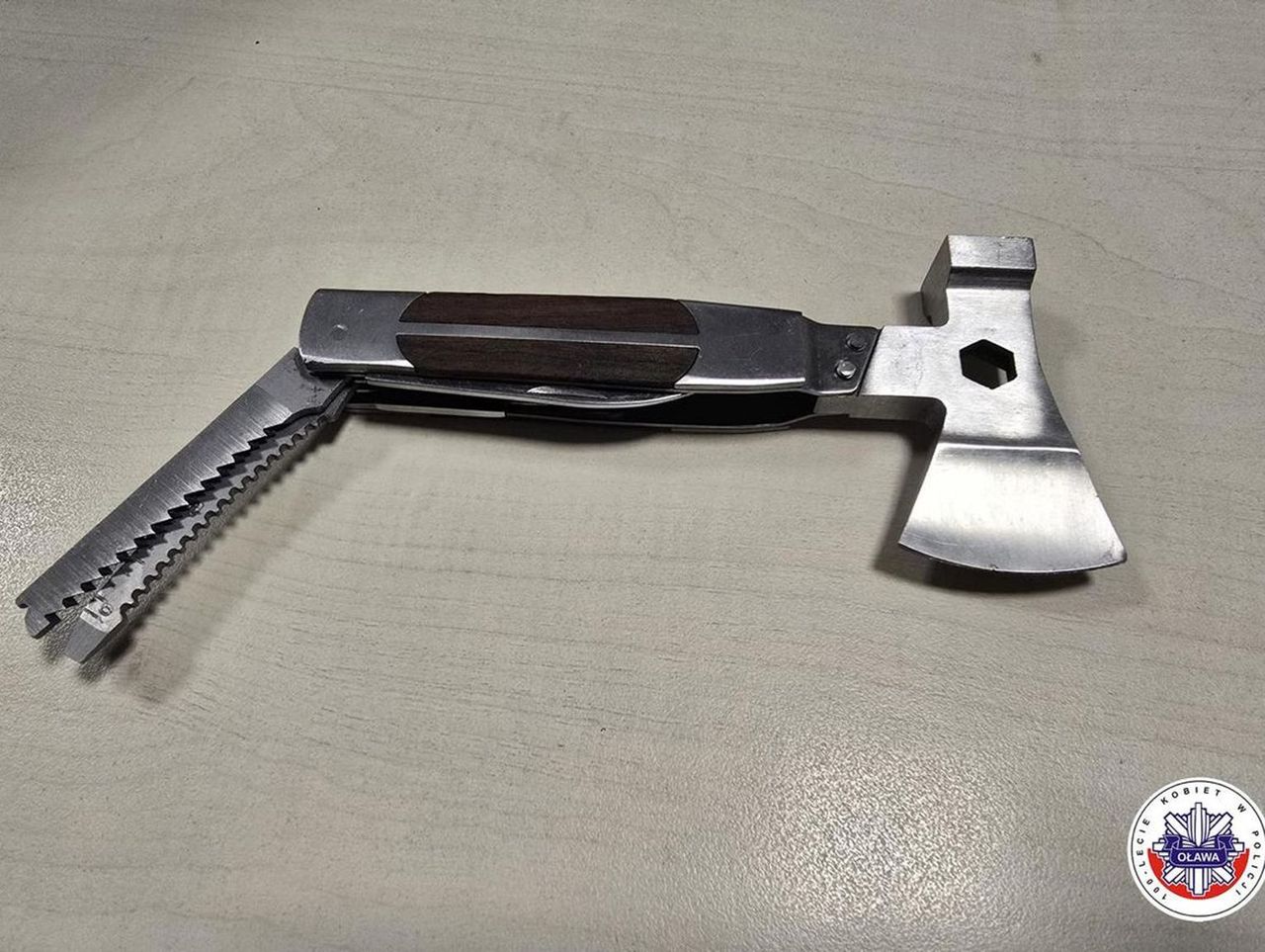 Oława: 23-latek przyłapany na kradzieży groził ochroniarzowi